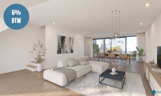 Exclusieve verkoop bij oplevering dit jaar: Ontdek het kleinschalig nieuwbouwproject “Theater” bestaande uit 6 kwalitatieve appartementen, garageboxen en een bijzonder ruime gemeenschappelijke tuin. Strategisch zeer goed gelegen in een woonstraat. Op minder dan 5min stappen van Merelbeke station. Op wandelafstand van diverse kleinhandel, alle voorzieningen en strategisch goed gelegen qua bereikbaarheid. <br />De ontwikkelaar legt de nadruk op “Architectuur” door zijn mooie volumes, gevelafwerkingen in een moderne strakke baksteen met open voeg, en tijdloze houtafwerkingen,… “Duurzaamheid” bijna energieneutraal (BEN) E-peil 30 maximale isolatie- vloerverwarming met warmtepomp -ALU HR++ ramen – ventilatie - zonnepanelen. “Kwalitatieve afwerking” ruime afwerkingsbudgetten en moderne indeling. “Comfort” lift, ruime lichtrijke leefruimtes, ruim zuid-west gerichte terrassen, 2 of 3 slaapkamers, privatieve toegang tot de ruime afgewerkte tuin met aparte fietsenberging & afvalberging, garageboxen met stopcontacten voor elektr. laden, … kortom dit future-proof project heeft het allemaal. <br /><br />Intussen is het gebouw bijna afgewerkt en oplevering bij ondertekening notariële akte. Verkoop mogelijk onder 6% BTW (voorbehoud voorwaarden koper) 100% voltooiingswaarborg door BNP Paribas Fortis.<br />Dit gelijkvloers-appartement beschikt over 2 ruime slaapkamers aan straatkant en een privatieve ZW-gerichte tuin met terras. Een lichtrijke leefruimte met open volledig geïnstalleerde kwaliteitskeuken van Wilfra uit Latem. Er is voldoende budget voorzien voor de keuze van de keuken. Aansluitend is er een ruime badkamer voorzien met ligbad, inloopdouche, dubbele lavabo en een apart toilet. Optioneel is er een ruime garagebox aan te kopen met aansluiting voor elektrisch laden. In de verkoop kunnen keuken, badkamer en de volledige afwerking, oa zoals vloeren, nog gekozen worden volgens de wensen van de koper. <br />Voor meer info zoals lastenboek, … /bezoek aan de werf (ook in het weekend) contacteer het kantoor via tel. 0477377557 of mail: info@vastgoedpoppe.be<br /><br />