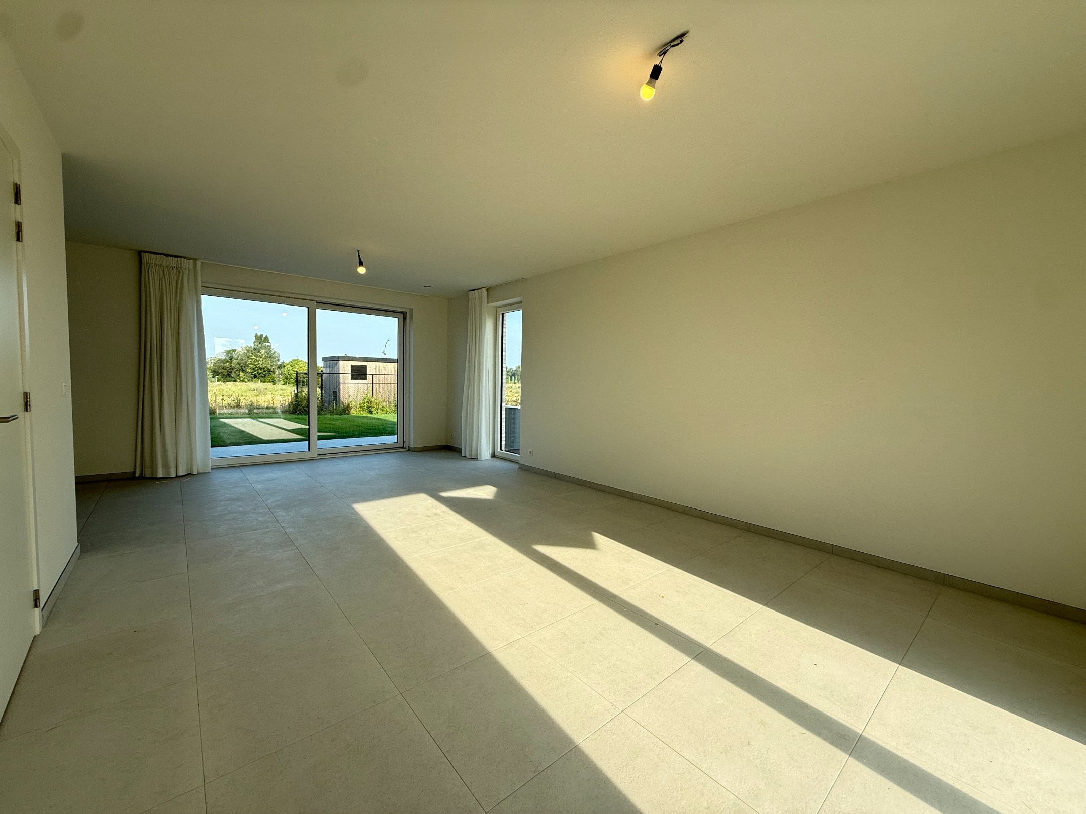 Nieuwbouwwoning met drie slaapkamers in Tielt! - foto 2