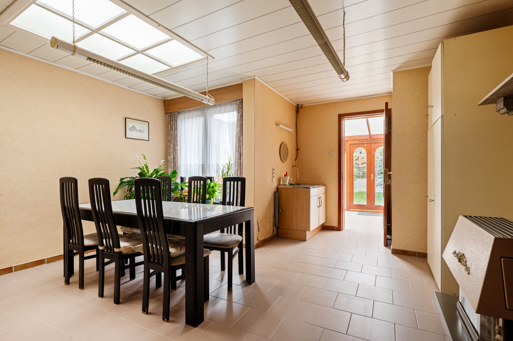 Ruime gezinswoning met 3 slaapkamers en tuin - foto 5