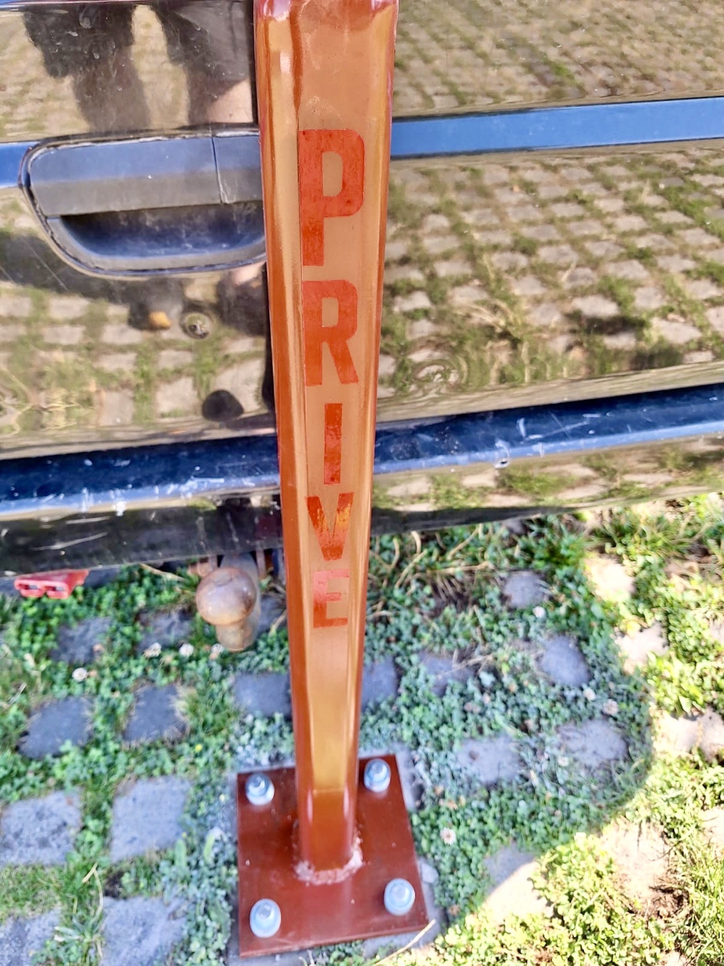 Autostaanplaats nabij het centrum van Eeklo voor 40 EUR/mnd - foto 4