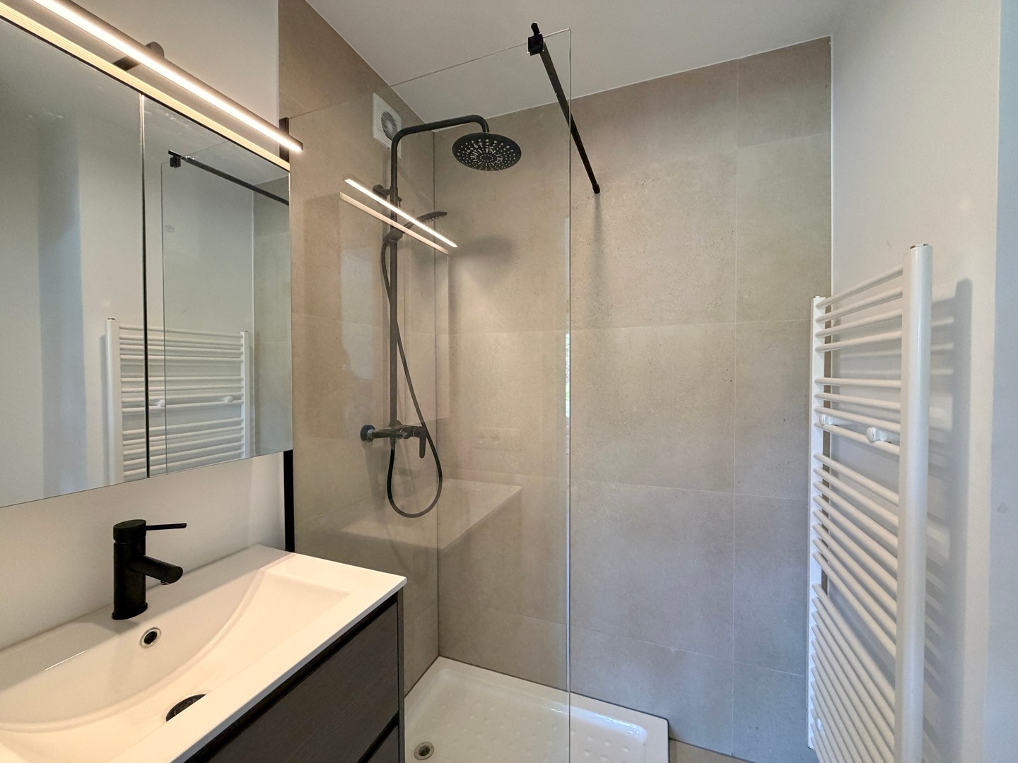 Apartment for rent in Kortrijk - photo 4
