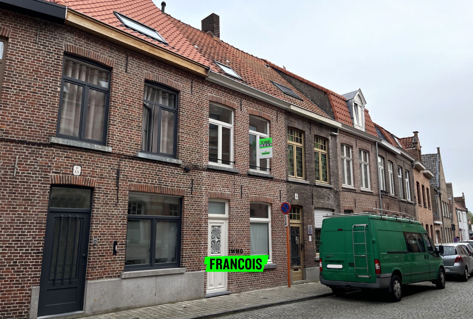 Instapklare stadswoning met 3 slaapkamers op rustige locatie te centrum Brugge - foto 1