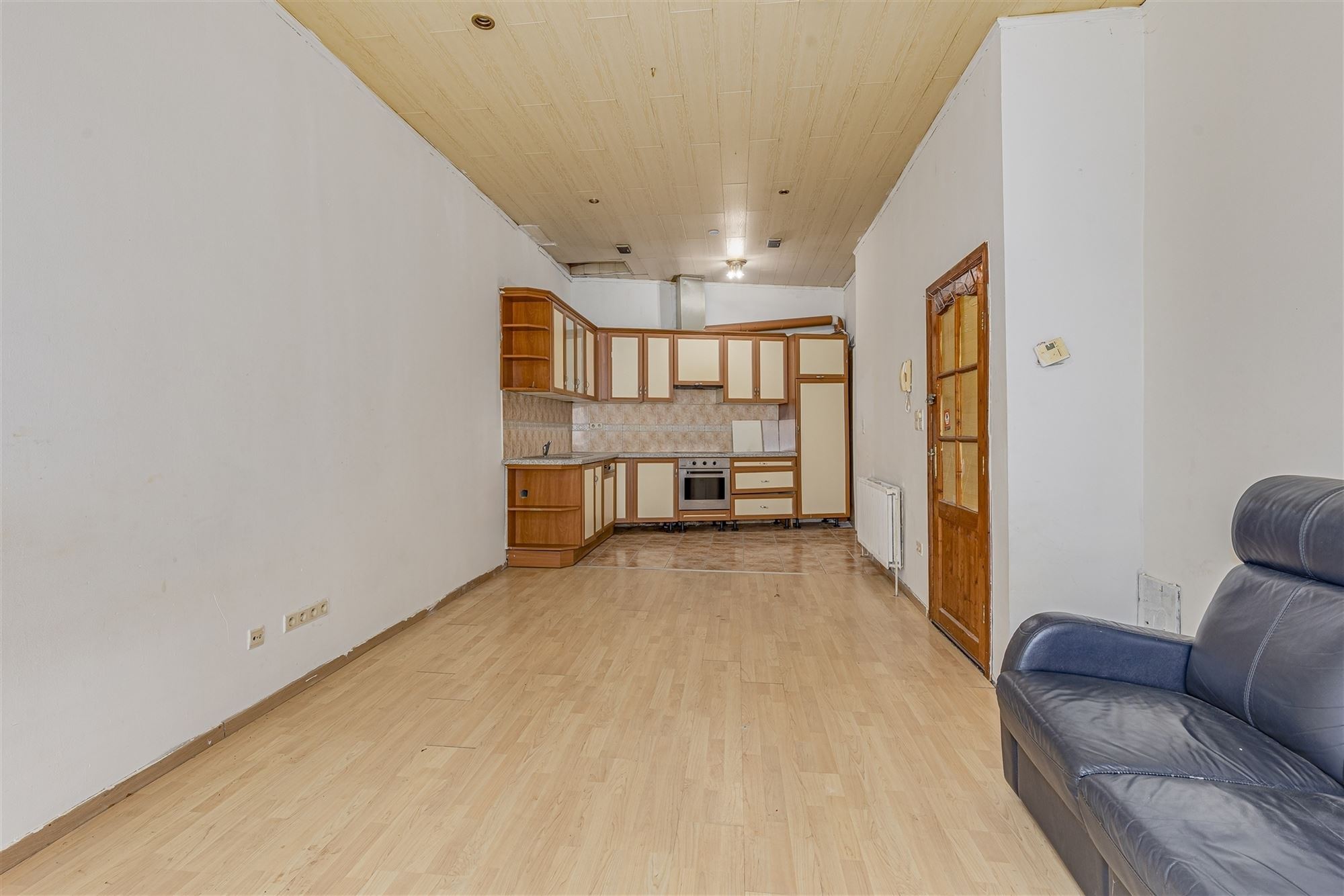 Huis te koop ingedeeld in 3 studio's te 2060 Antwerpen - foto 4
