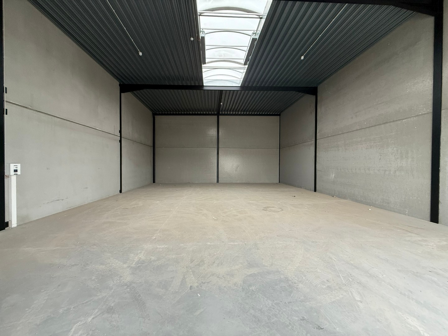 KMO-unit van 216 m² op een gunstige locatie in Tielt! - foto 5