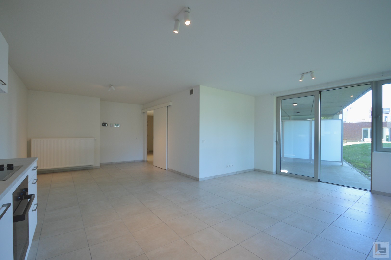 Rustig gelegen 1-slpkappartement, middenin een groenpark te Ronse - photo 2