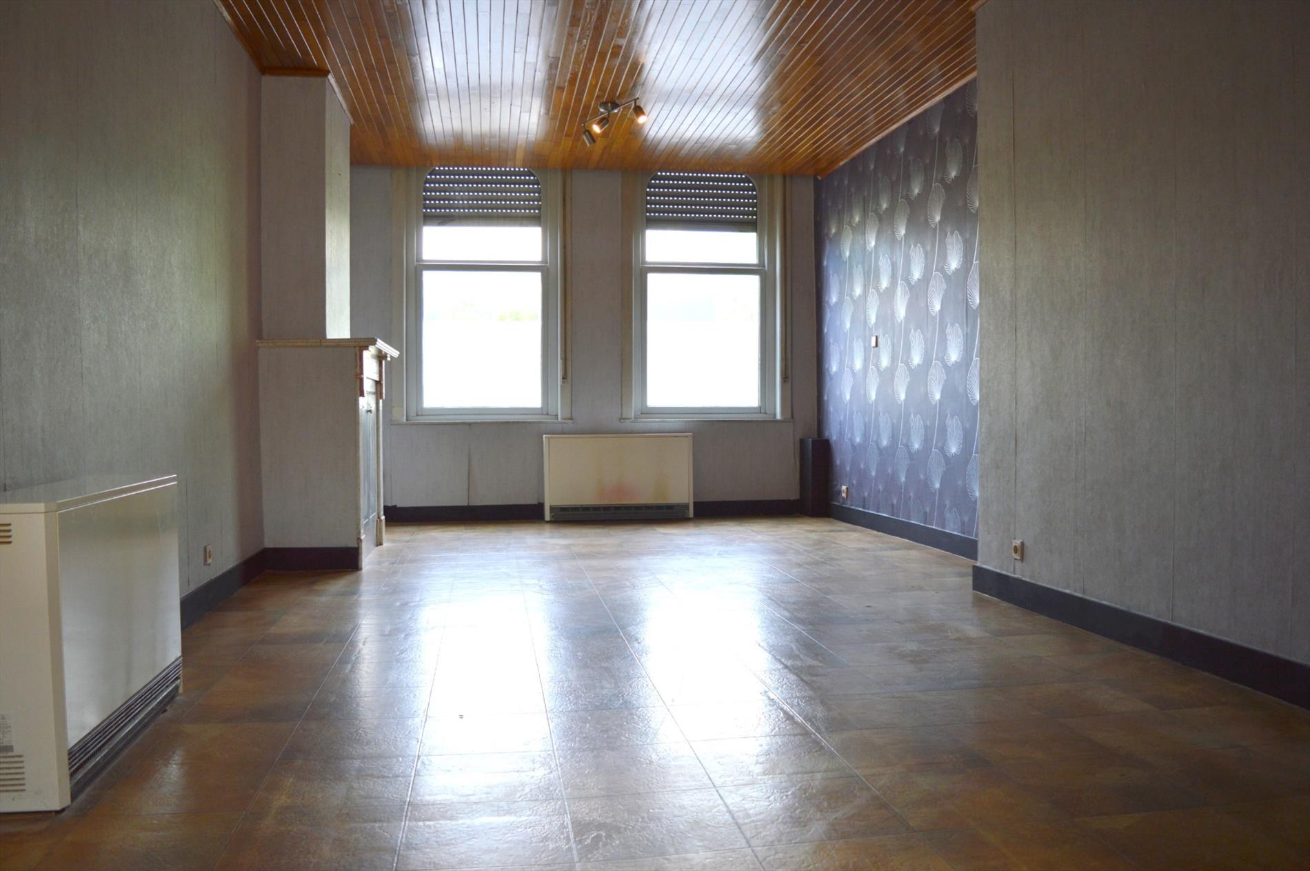Te renoveren woning met 2 slaapkamers en tuin vlakbij te koop in Marke - foto 2