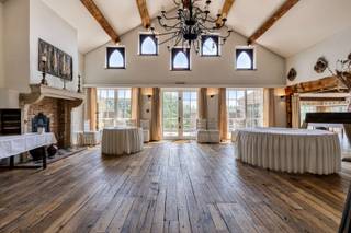 Deze prachtige vierkantshoeve met authentieke materialen is gelegen in het mooie Geetbets volledig omgeven in het groen in een doodlopend straatje...