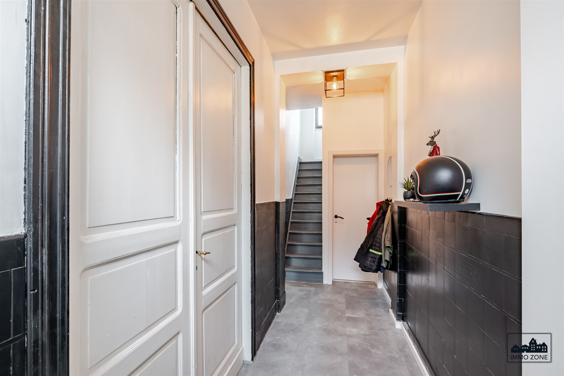 Instapklare, aangename rijwoning op centrale locatie! - foto 2