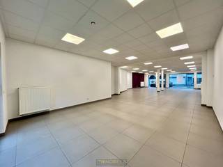 Bent U op zoek naar een kantoorruimte die uw bedrijf kan opwaarderen door de BEREIKBAARHEID, opportune ZICHTBAARHEID en tergelijkertijd een...