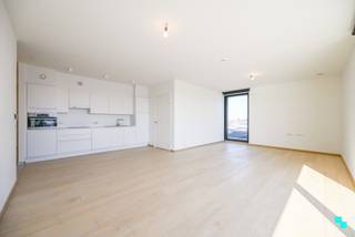 Residentie Pur Sang ligt in hartje Waregem en biedt alle luxe en comfort die een assistentiewoning kan verlangen. Met zijn uitstekend...