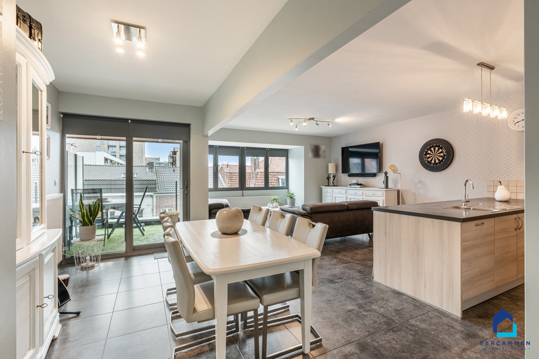 Instapklaar 3-slaapkamerappartement in het hart van Tongeren.  - foto 2