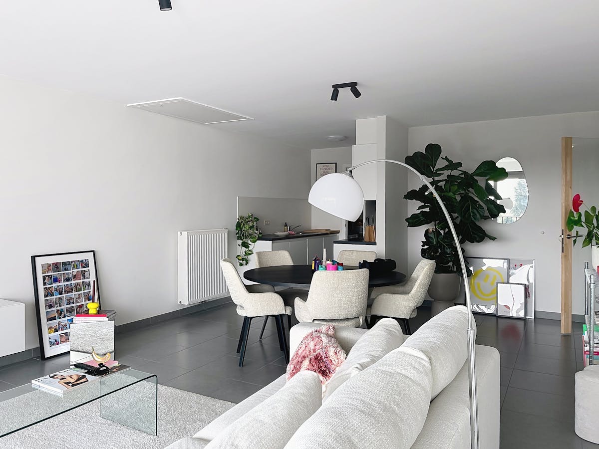 Zeer ruim appartement met 3 slaapkamers te huur in Moerkerke - foto 3