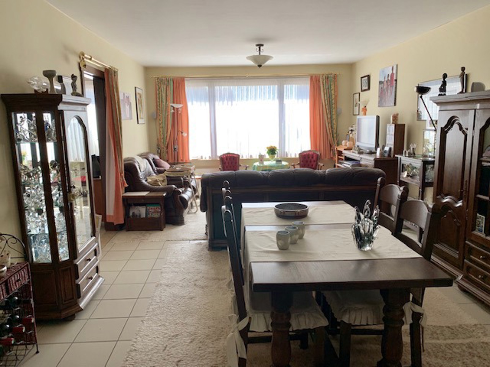 Rustig gelegen 2 slaapkamer appartement met garagebox - foto 4