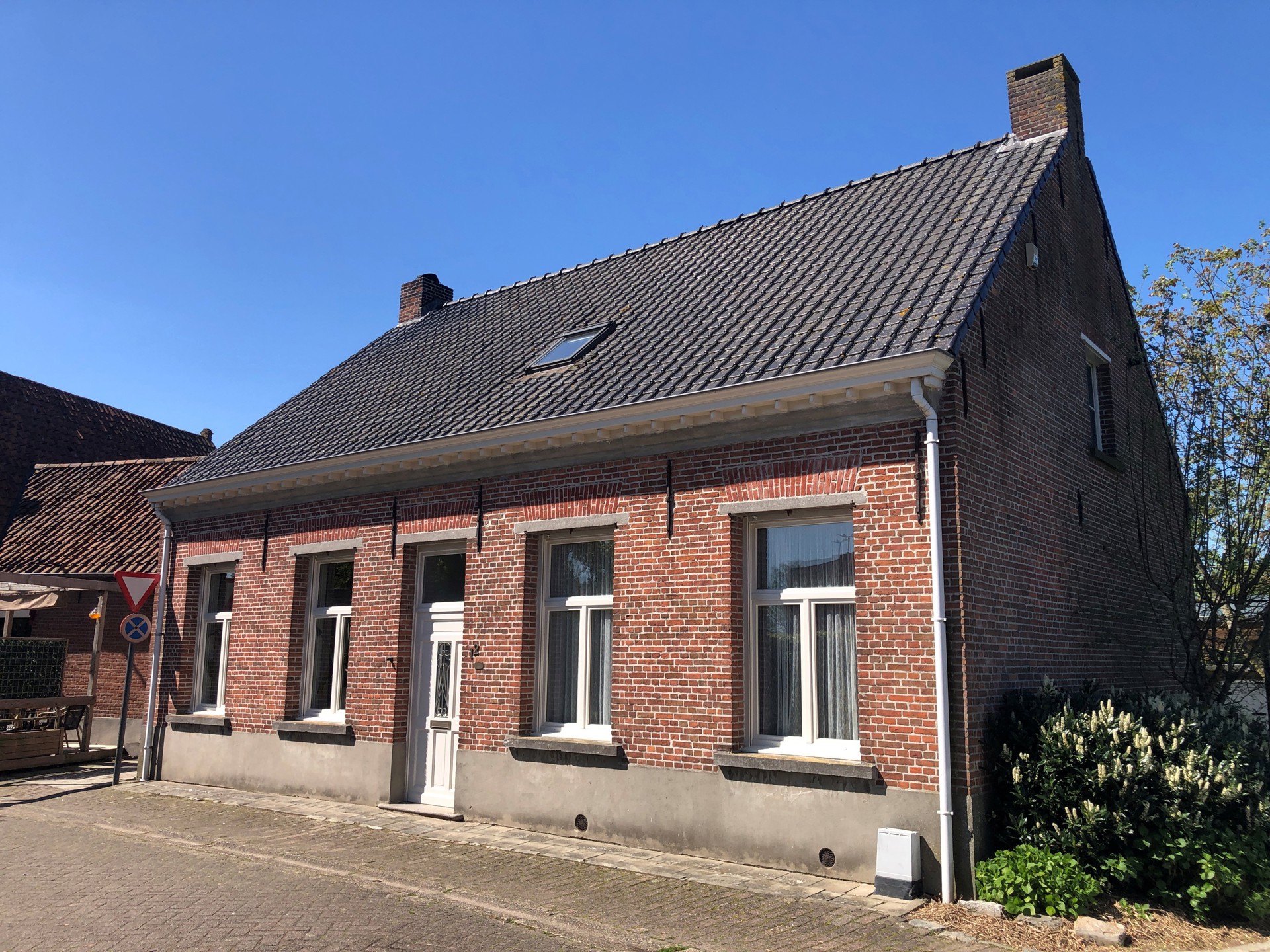 House for sale in Hoogstraten with 4 bedrooms - photo 1
