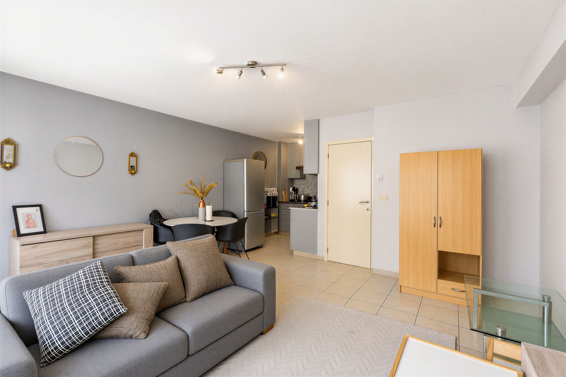 Instapklaar appartement met 2 slaapkamers - foto 3