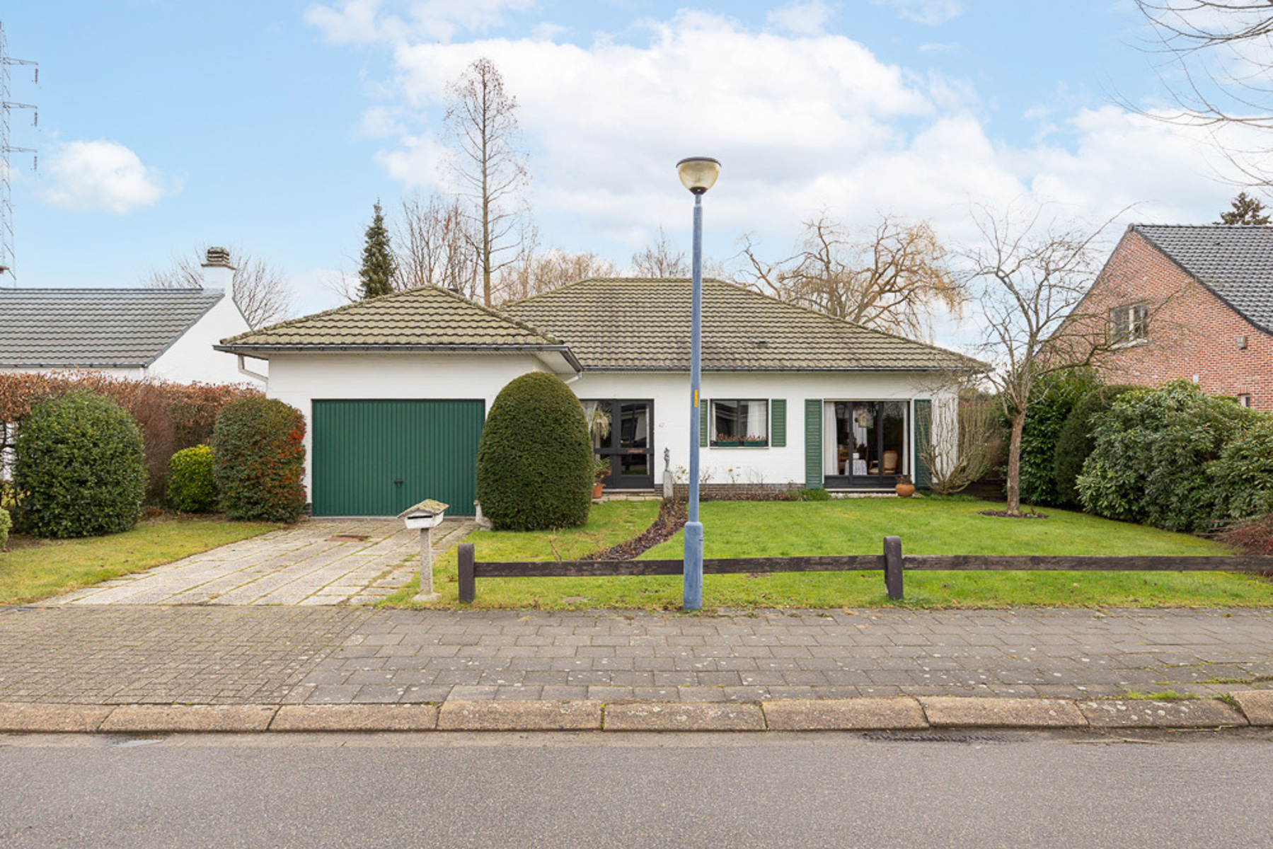 Maison à vendre à Kontich avec 4 chambres - photo 1