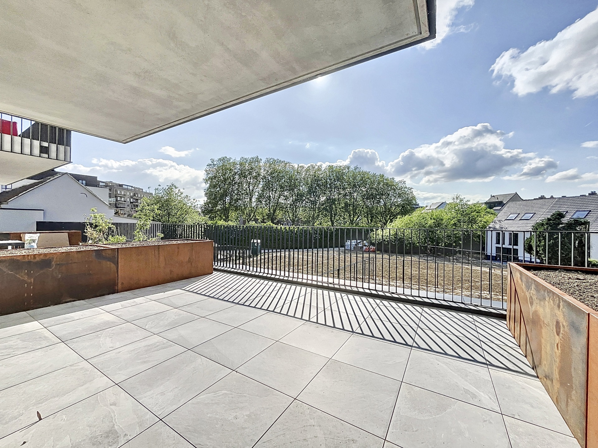 Nieuw project in Evere: Exclusief aanbod voor investeerders: onmiddellijke oplevering & 3,5% rendement GEGARANDEERD - foto 2