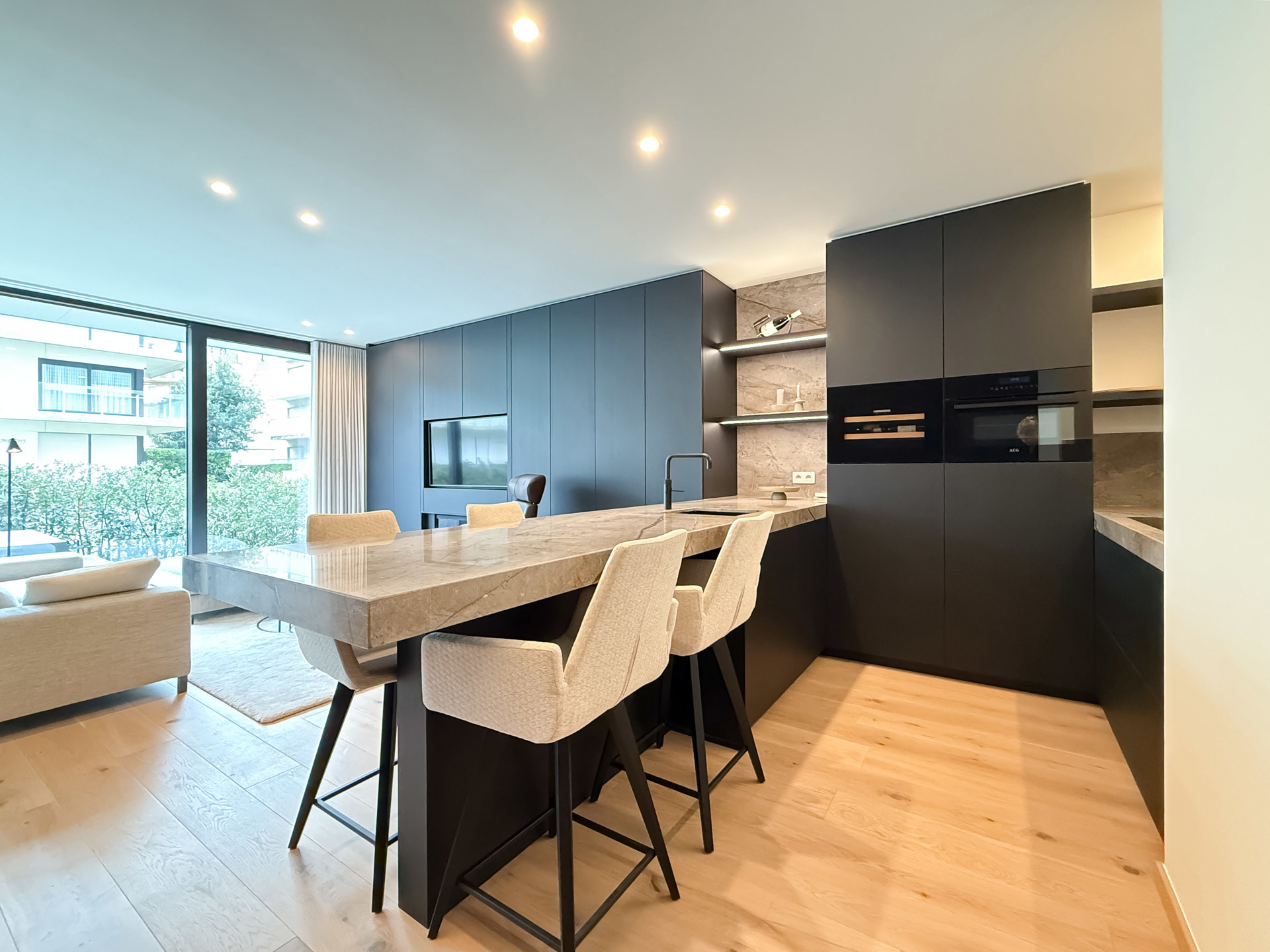 Apartment for sale in Knokke-Heist with 2 bedrooms - photo 3