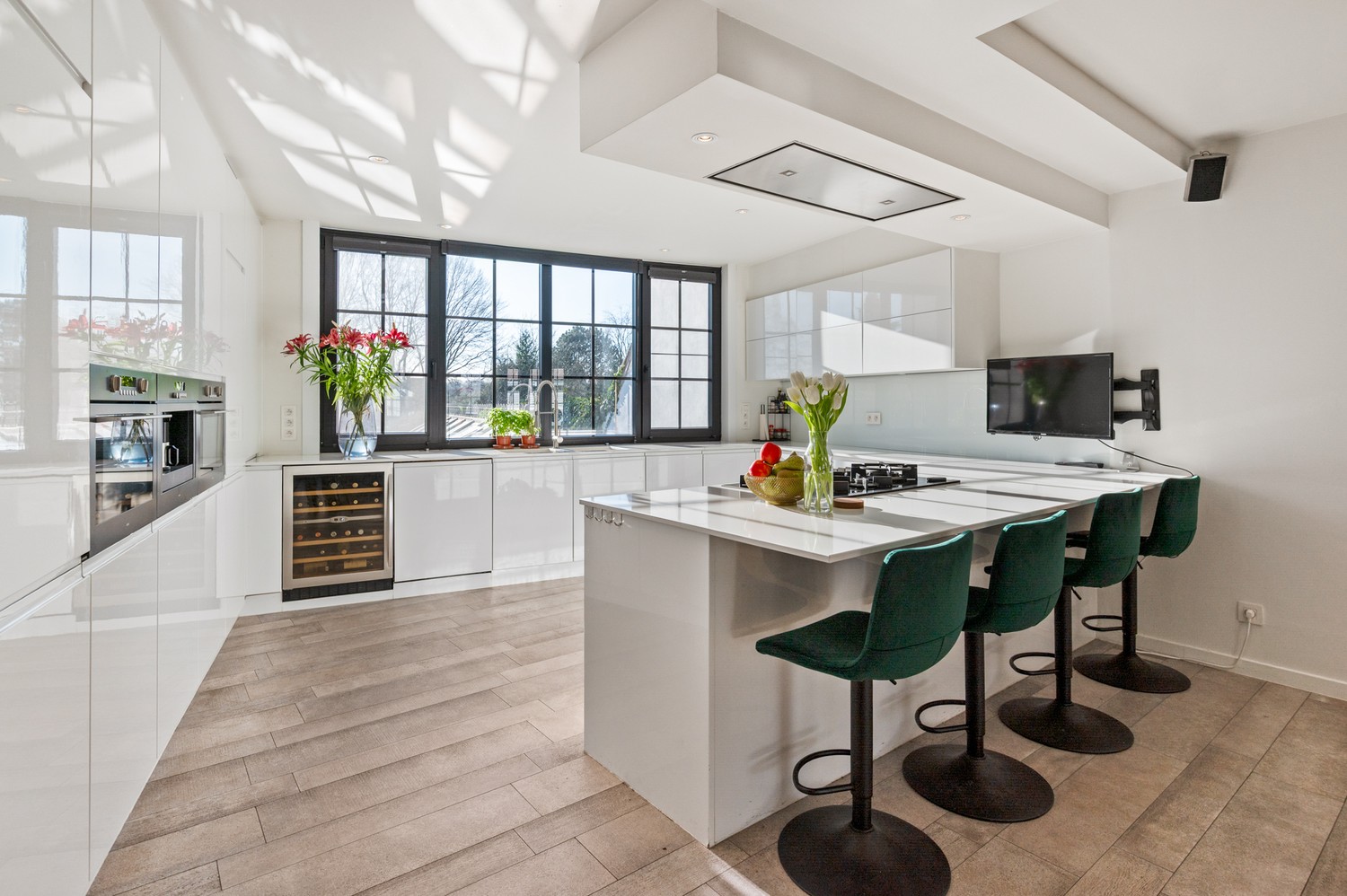 Prachtige duplex (240m²) met eigen inkom, 4 slaapkamers & terras - foto 1