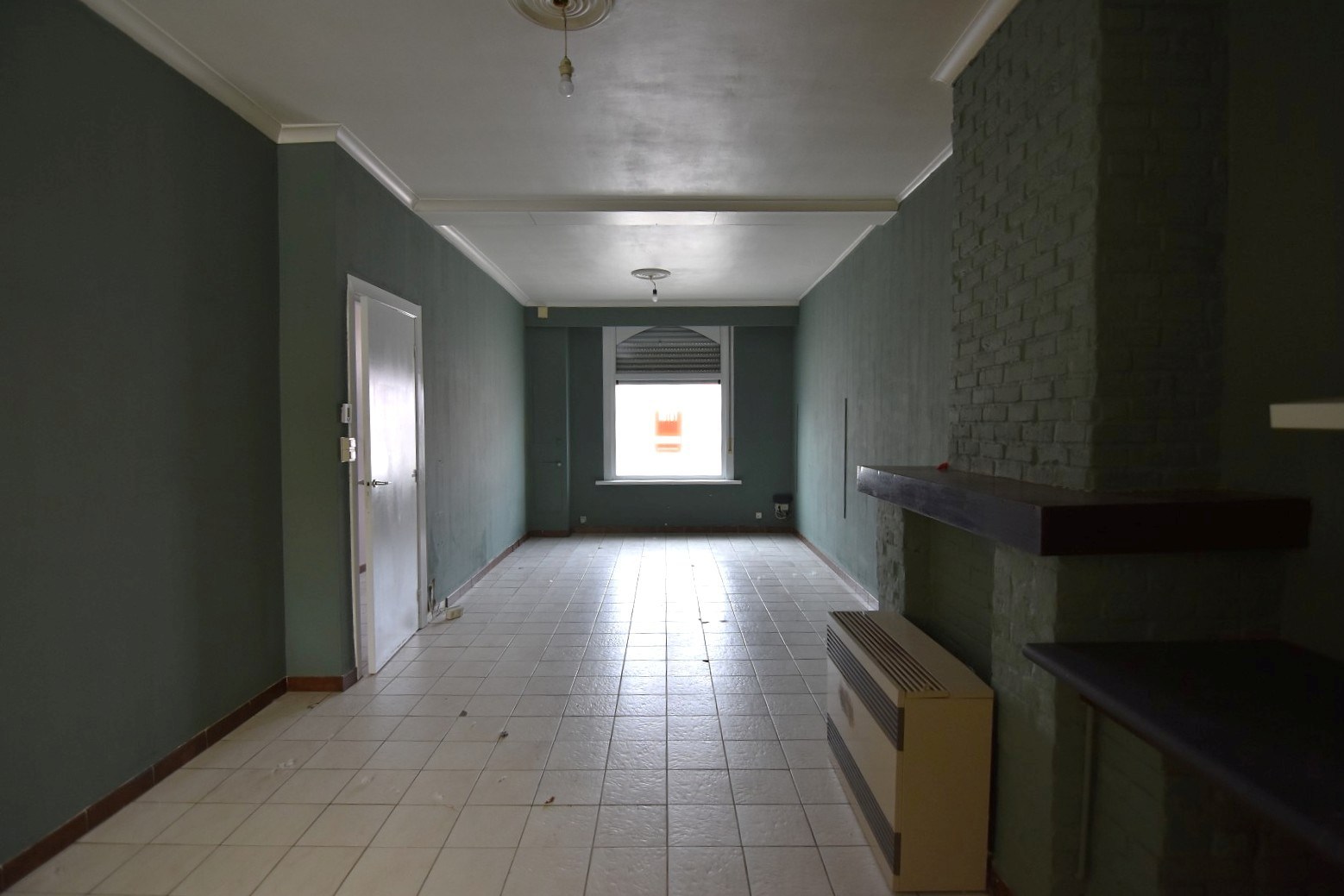 Te renoveren rijwoning met goeie ligging - foto 5