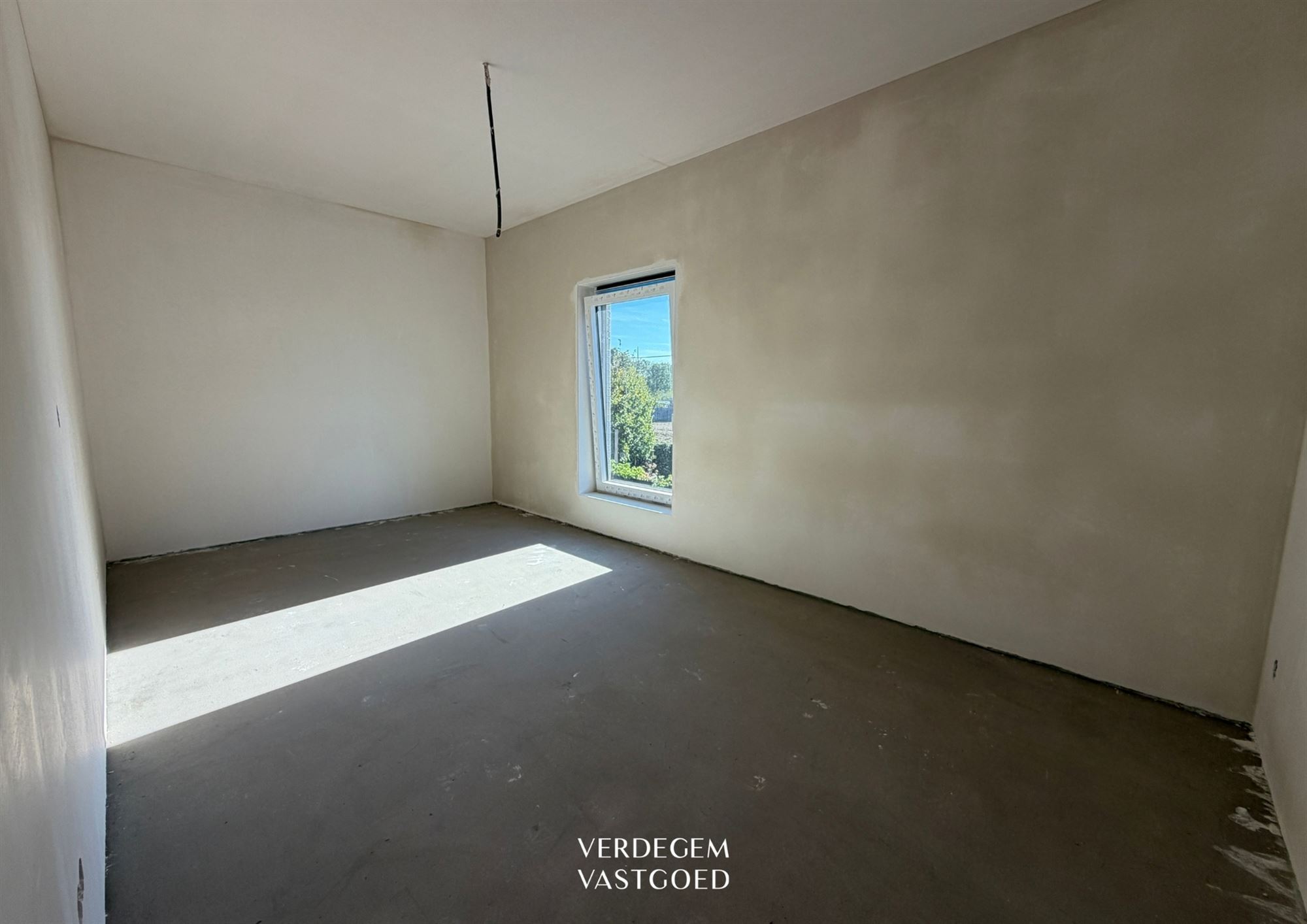 Knappe nieuwbouwwoning met 3 slaapkamers, inpandige garage op zonnig perceel van 371m² - foto 4