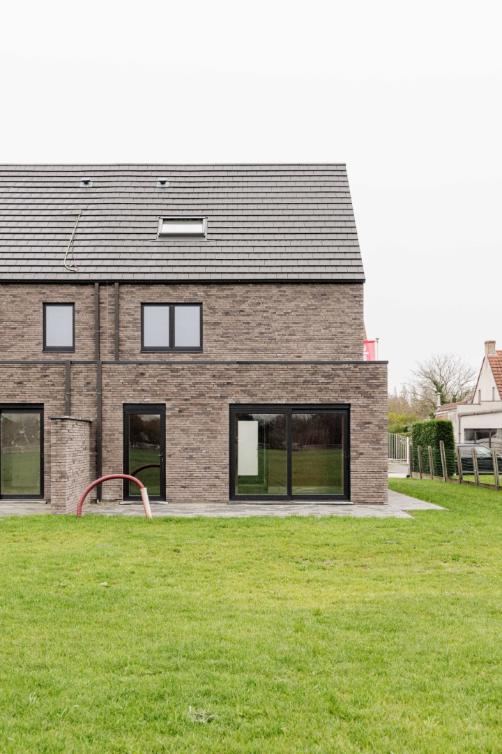 Energiezuinige halfopen bebouwing met ruime tuin - photo 4