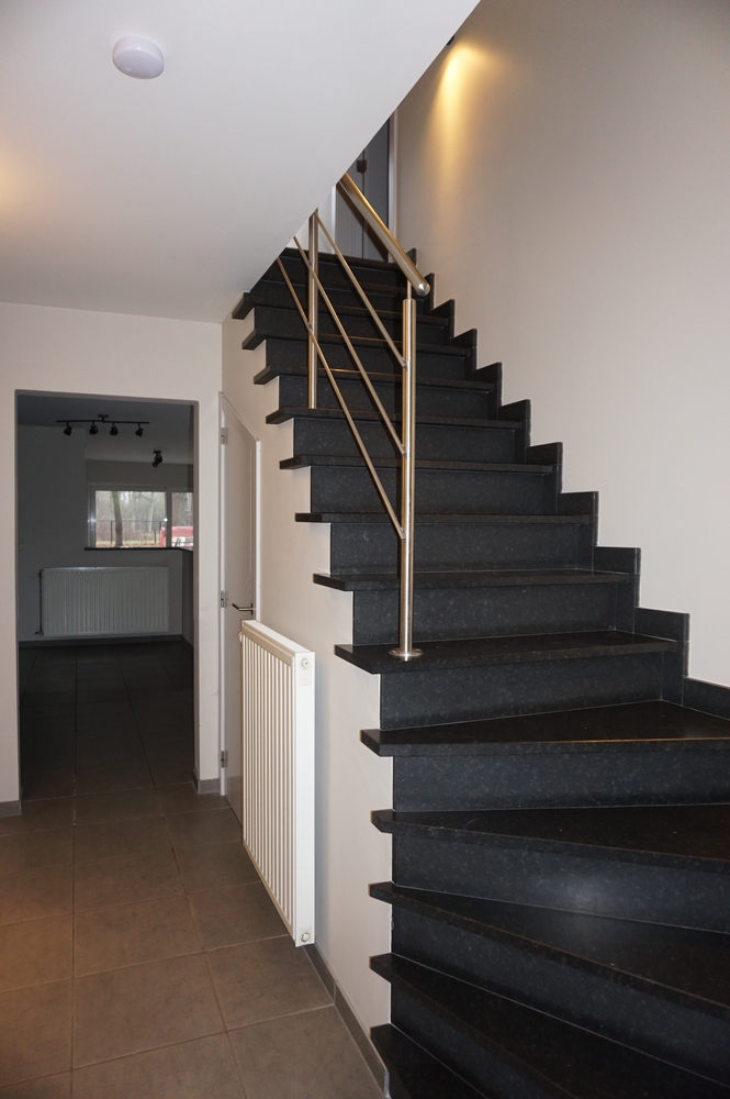 Rustig gelegen gerenoveerde woning in agrarisch gebied te Paal - foto 5