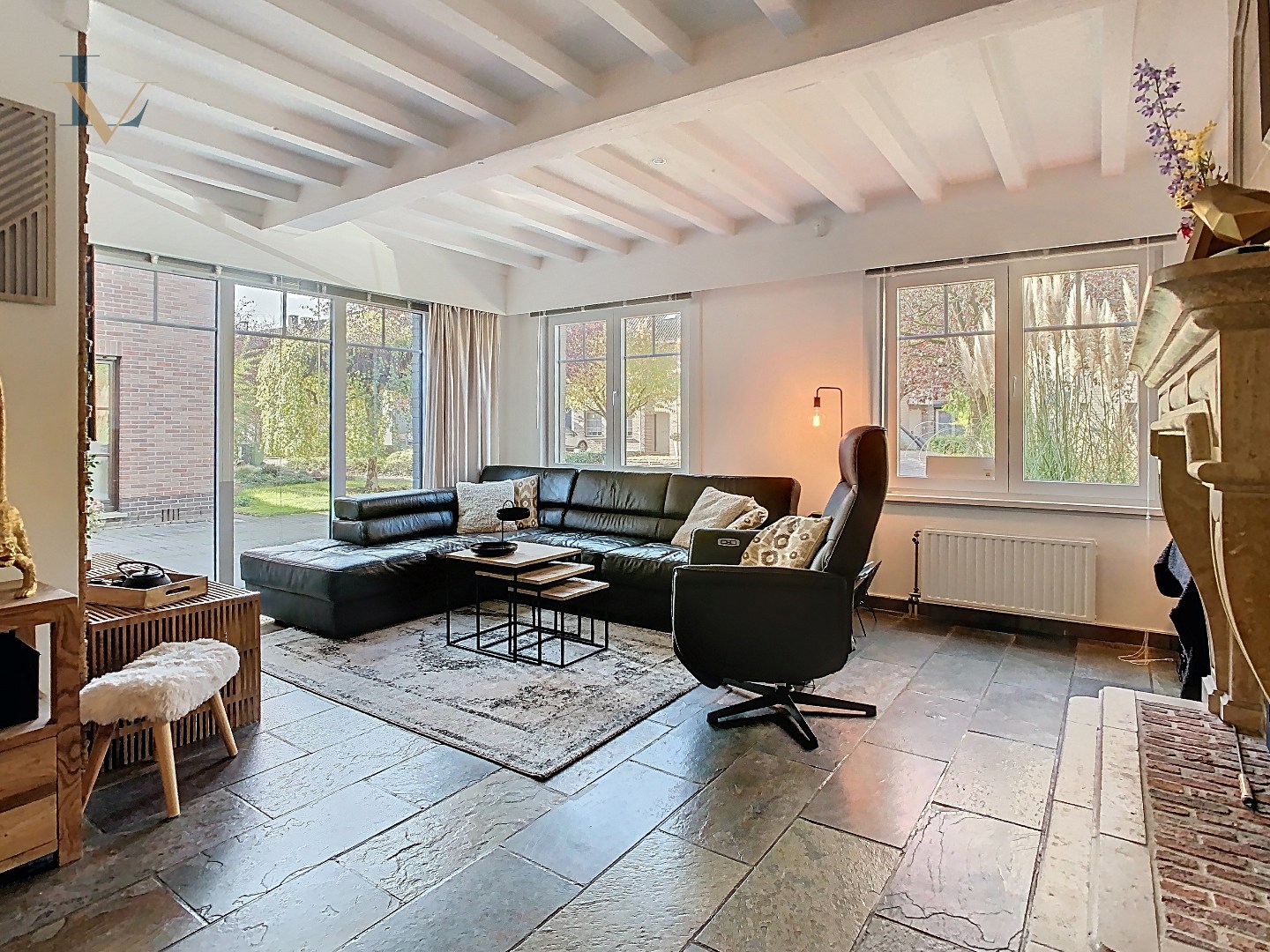 House for sale in Wijnegem with 4 bedrooms - photo 2