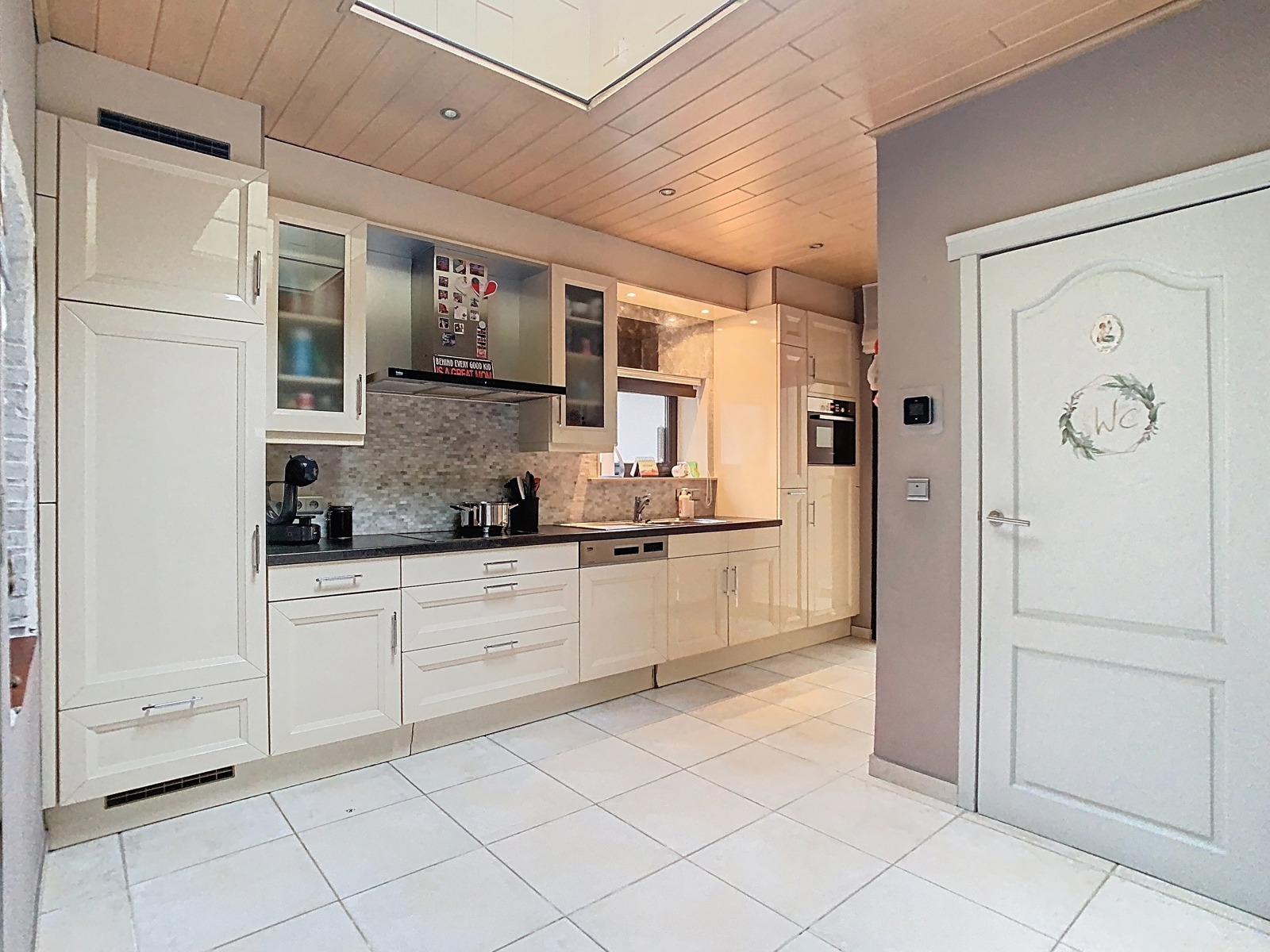 Zéér ruime gezinswoning met 6 SLPK én garage! - foto 5