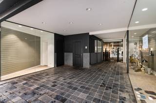 Ruim handelspand van ca. 350 m² op toplocatie in het centrum van Herentals.Dit instapklare handelspand is uitstekend gelegen in de winkelstraat van...