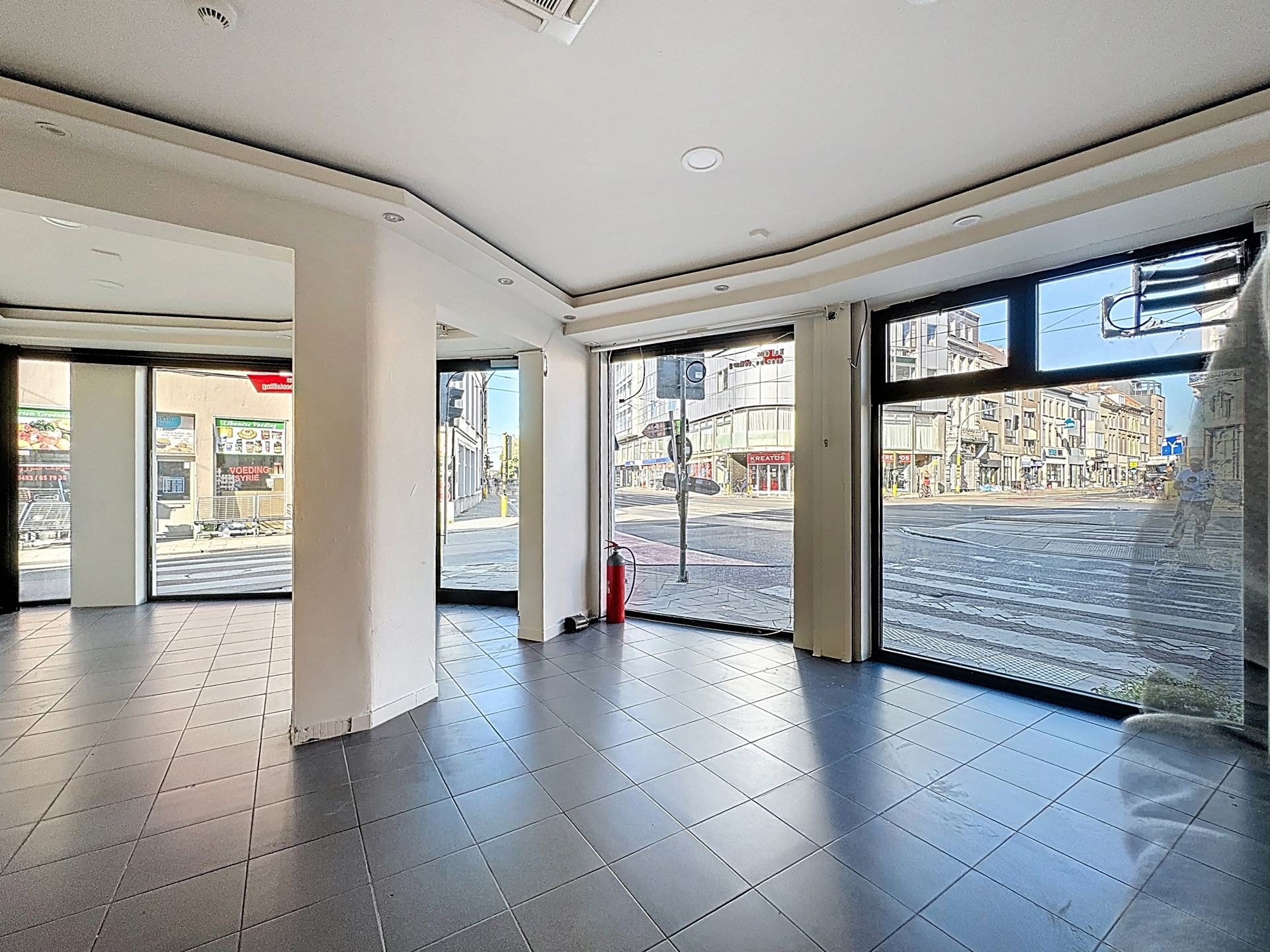 Handelspand op zichtbare locatie te huur in Gent - foto 2