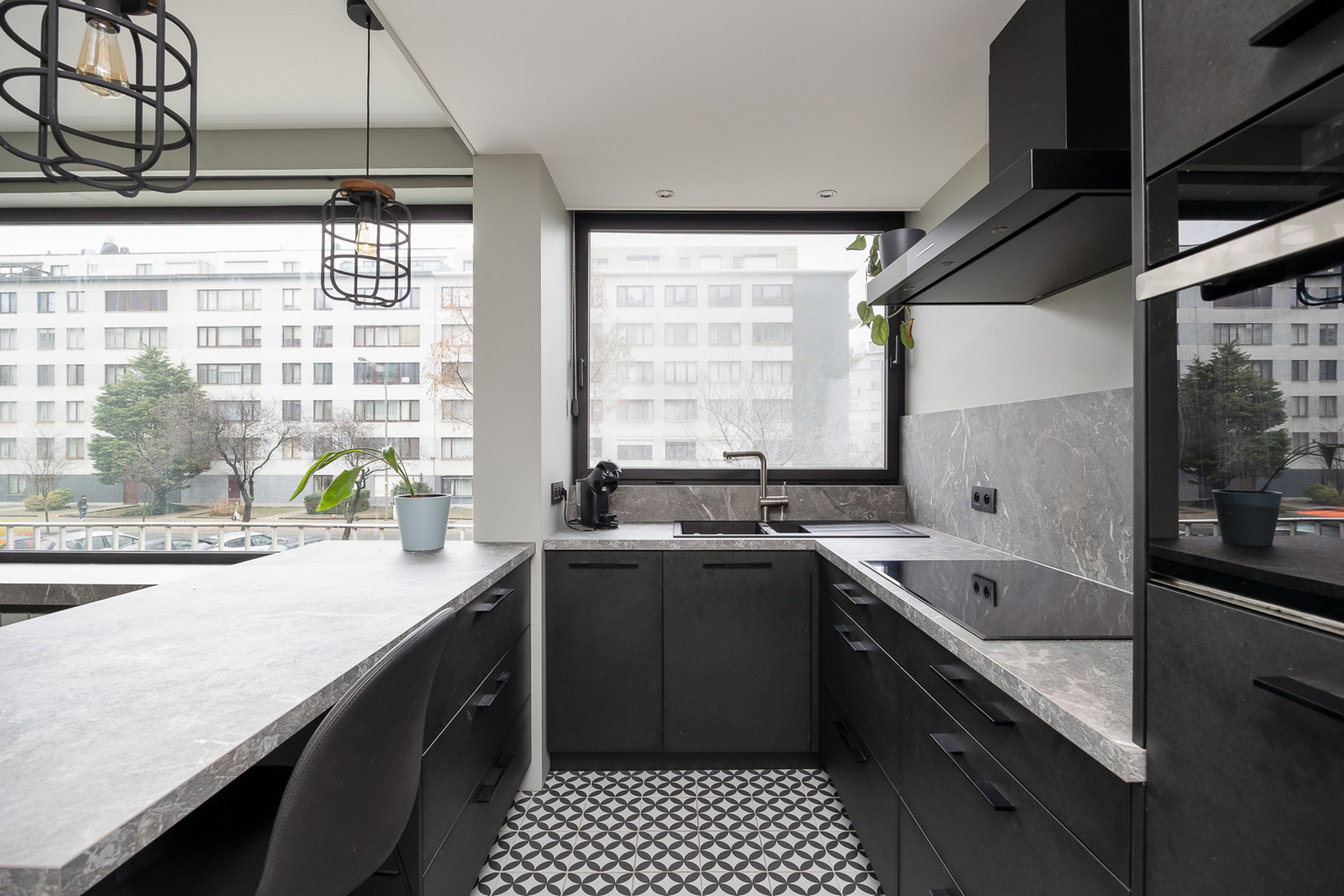 GERENOVEERD APPARTEMENT MET GARAGE  - foto 4