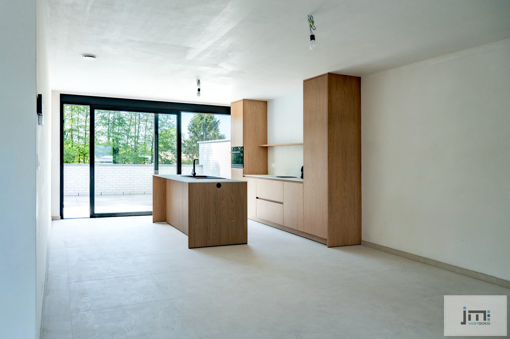 Prachtig appartement met 3 slaapkamers, carport en tuinberging - foto 4