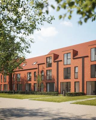 Deze gesloten bebouwing met een grondoppervlakte van 152m² combineert efficiënt ruimtegebruik met hedendaags wooncomfort. Op het gelijkvloers vind je een open leefruimte met keuken, een berging en een apart toilet. De eerste verdieping beschikt over drie comfortabele slaapkamers, een ingerichte badkamer, een berging en een apart toilet. De woning wordt voorzien van een zolder, een private carport en een tuin. Geïnteresseerd? Neem contact op via 03 808 43 94 of info@matexi.be.<br /> 