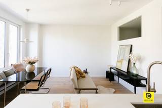 Magnifique appartement de 2 chambres à coucher rénové avec jardin commun à Pulhof !Avec beaucoup de passion et de savoir-faire, ce bijou de style...