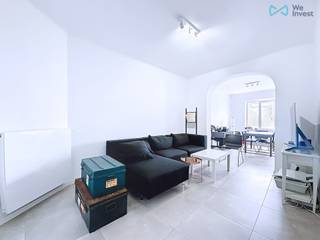 Info: bruxelles.ouest@weinvest.be of 02 315 77 22We Invest biedt in exclusiviteit dit appartement met één slaapkamer aan, met een kantoorruimte die...