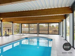 Ontdek met IMMO STORE dit UITZONDERLIJK LANDHUIS op een PRACHTIG DOMEIN van 1,56 hectare, waar RUST, RUIMTE en ELEGANTIE samenkomen. Het huis...