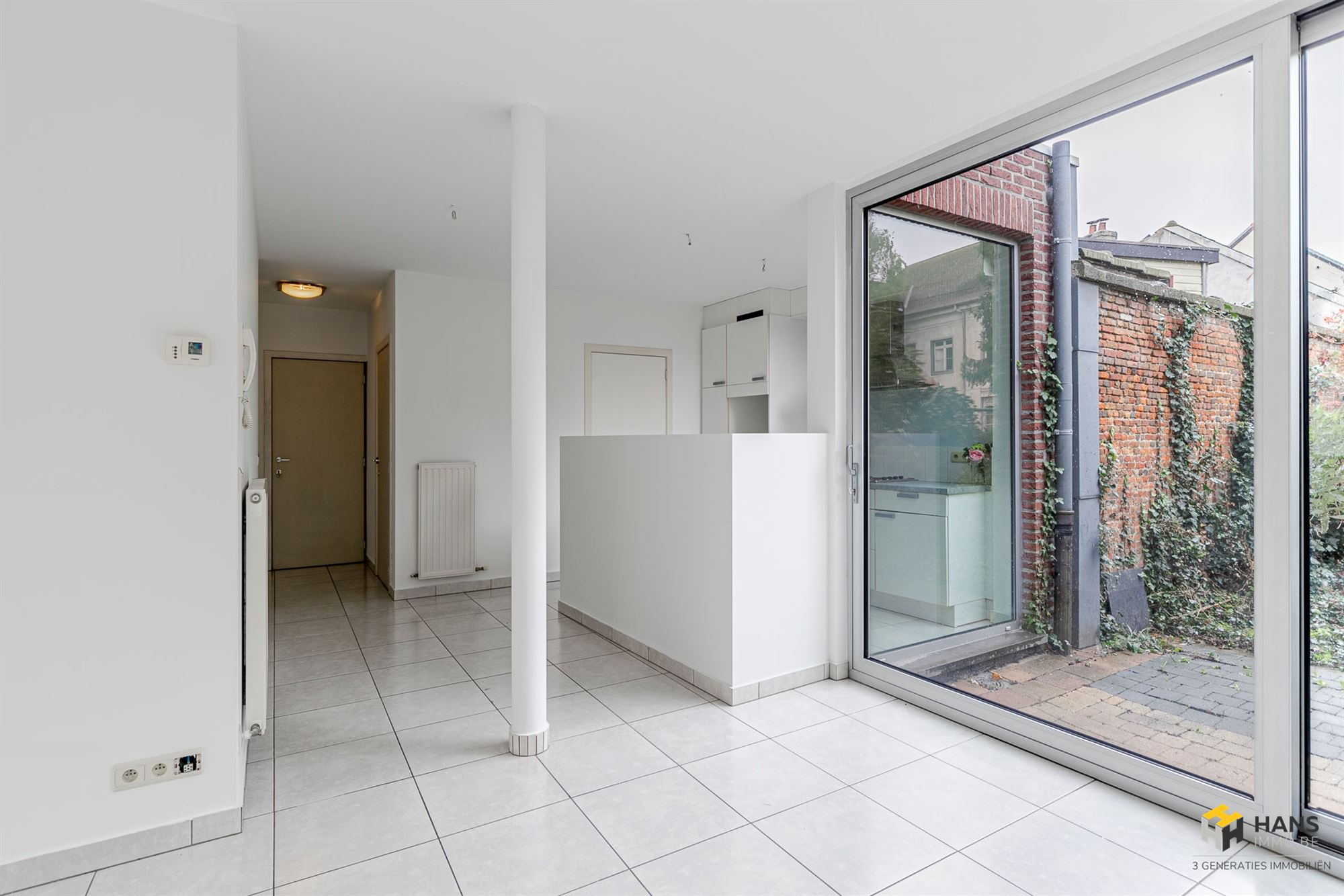 Instapklaar gelijkvloers appartement (86 m²) met 1 slaapkamer en buitenruimte (20 m²) in Stabroek. - foto 3