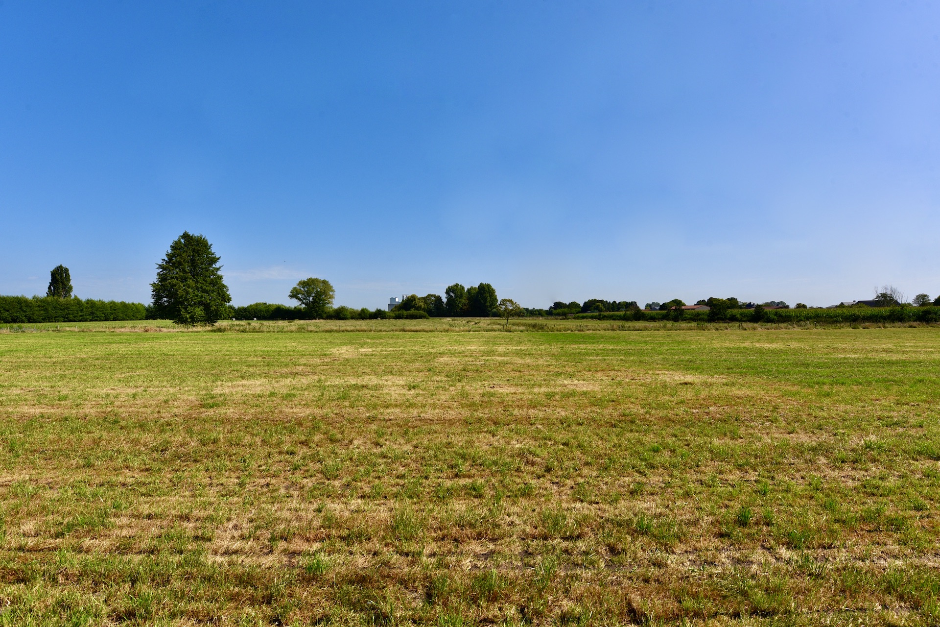 Land for sale in Waarschoot - photo 1