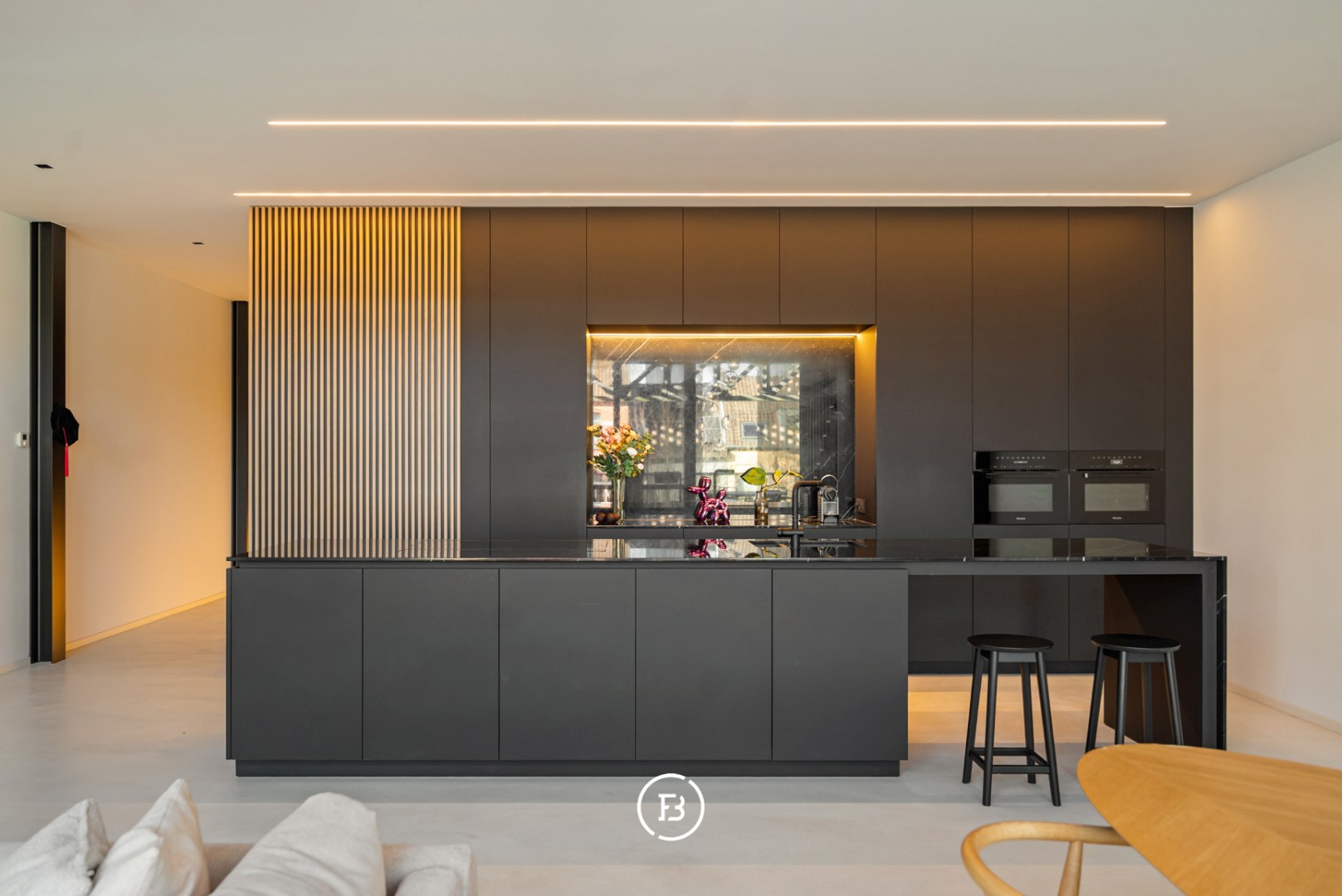 Unique loft with character, space, and maritime history. - photo 5