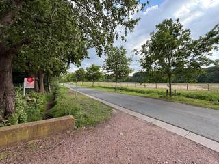 This spacious, ready-to-move-in family home in Sint-Andries combines modern living comfort with a unique location near the Nieuwe Heide. Thanks to...