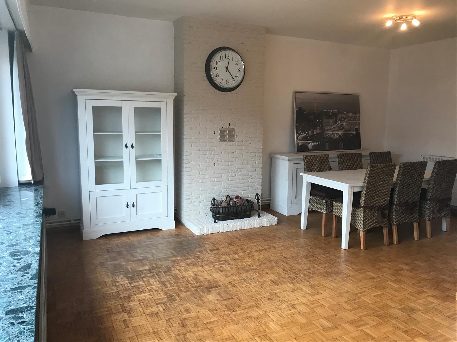 GEZELLIG APPARTEMENT MET VEEL LICHTINVAL - foto 2