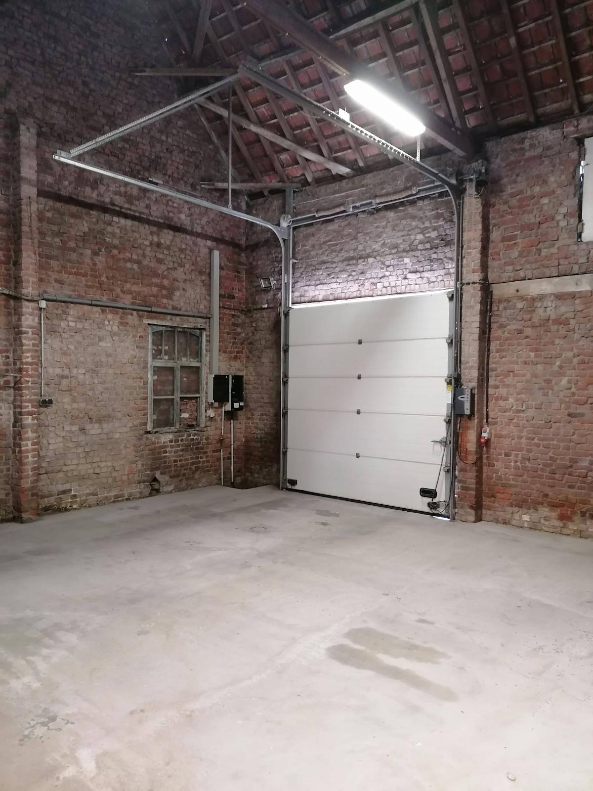 Entrepôt à louer d'environ 180 m² près de Rijksweg à Roeselare - photo 5