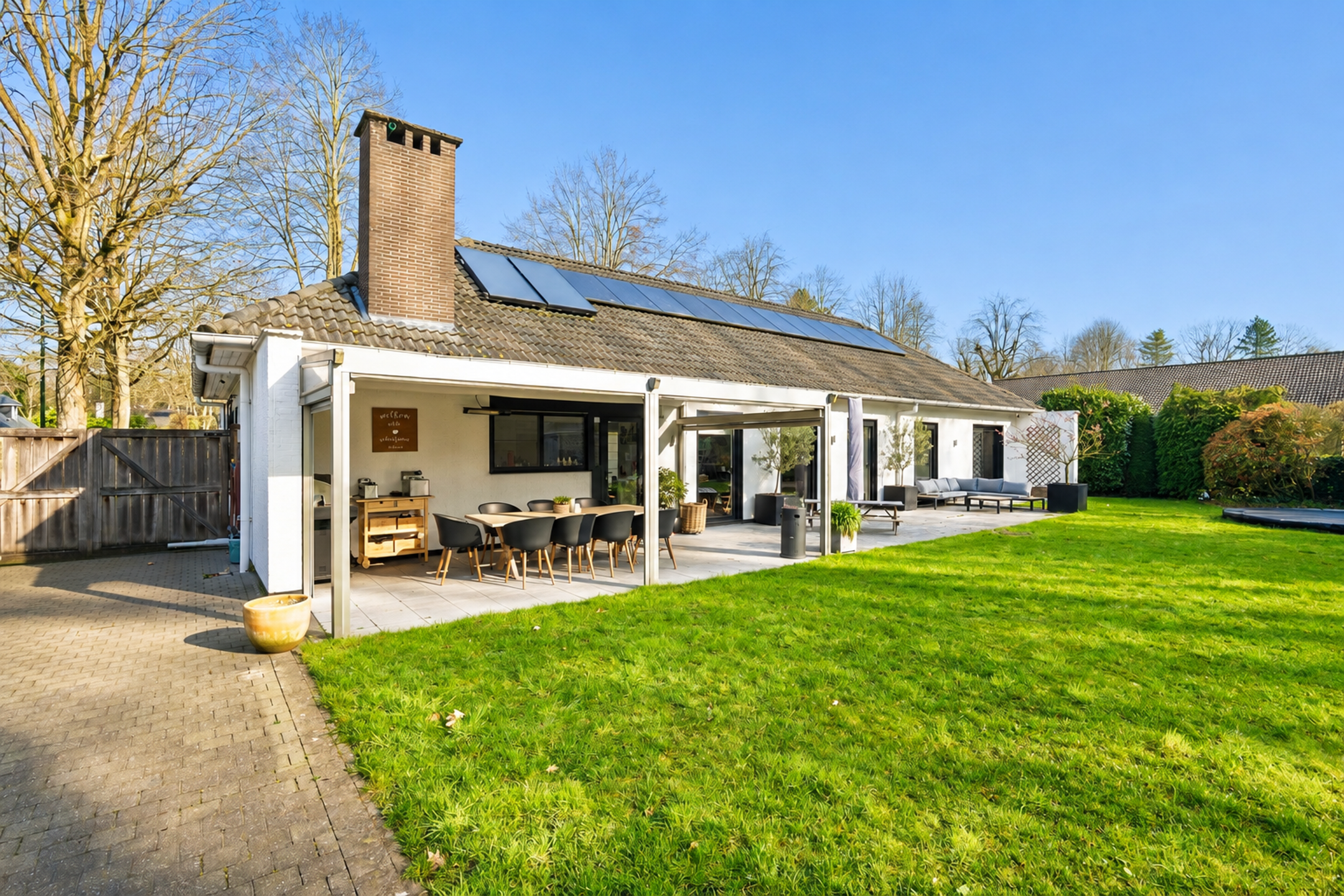 Instapklare gelijkvloerse villa op toplocatie (ca. 2.028 m²) - foto 3