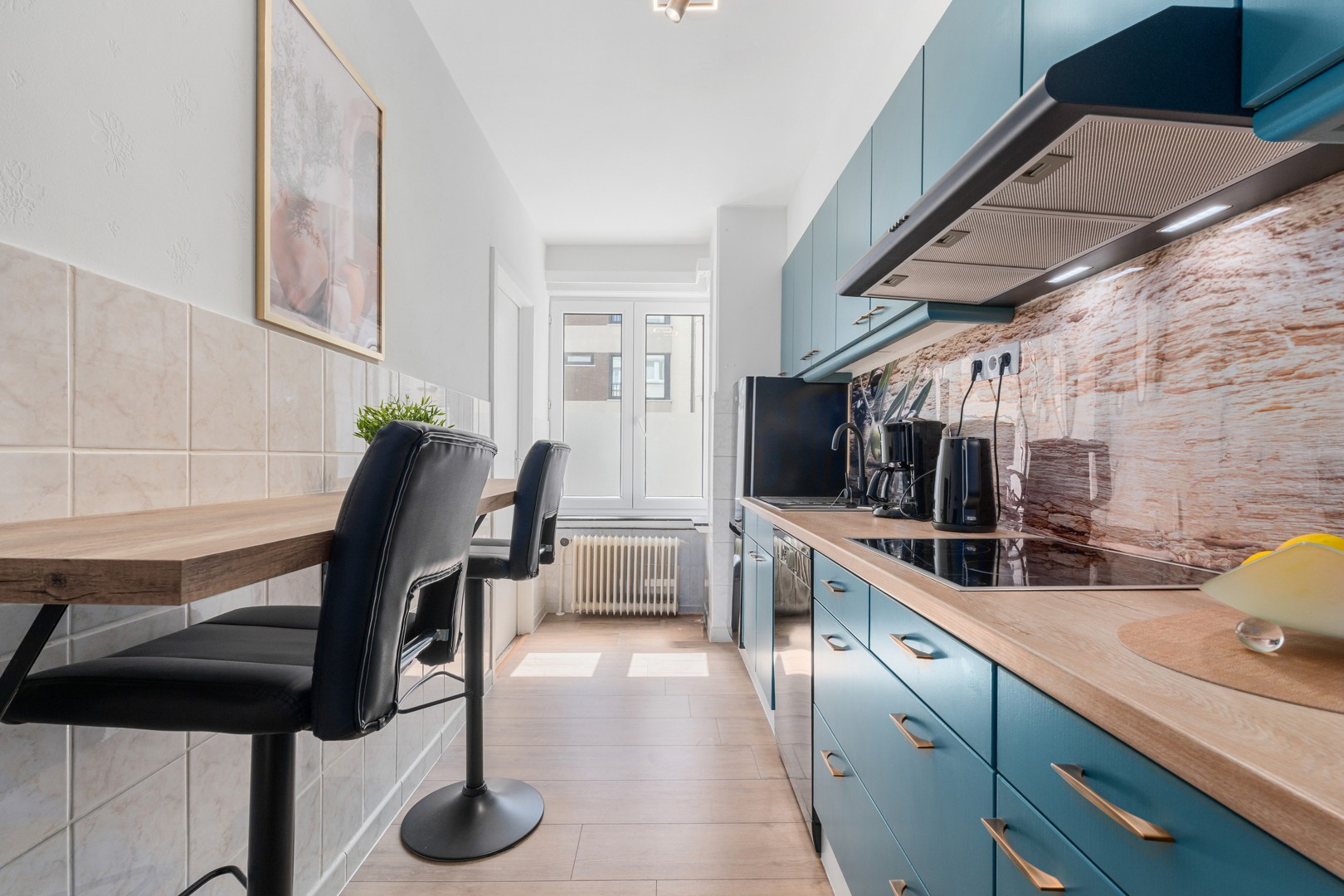 Instapklaar en volledig gerenoveerd appartement op slechts 50 meter van het strand! - foto 5