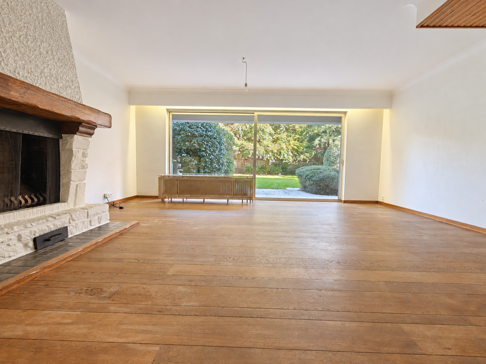 Ruim gelijkvloers app. ca. 160m² met riante tuin te Berchem - foto 5