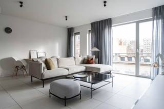 Welkom in Klein Antwerpen, een wijk die bruist als een goed geschreven stadshoofdstuk. Hier voel je de energie van de stad in al haar...