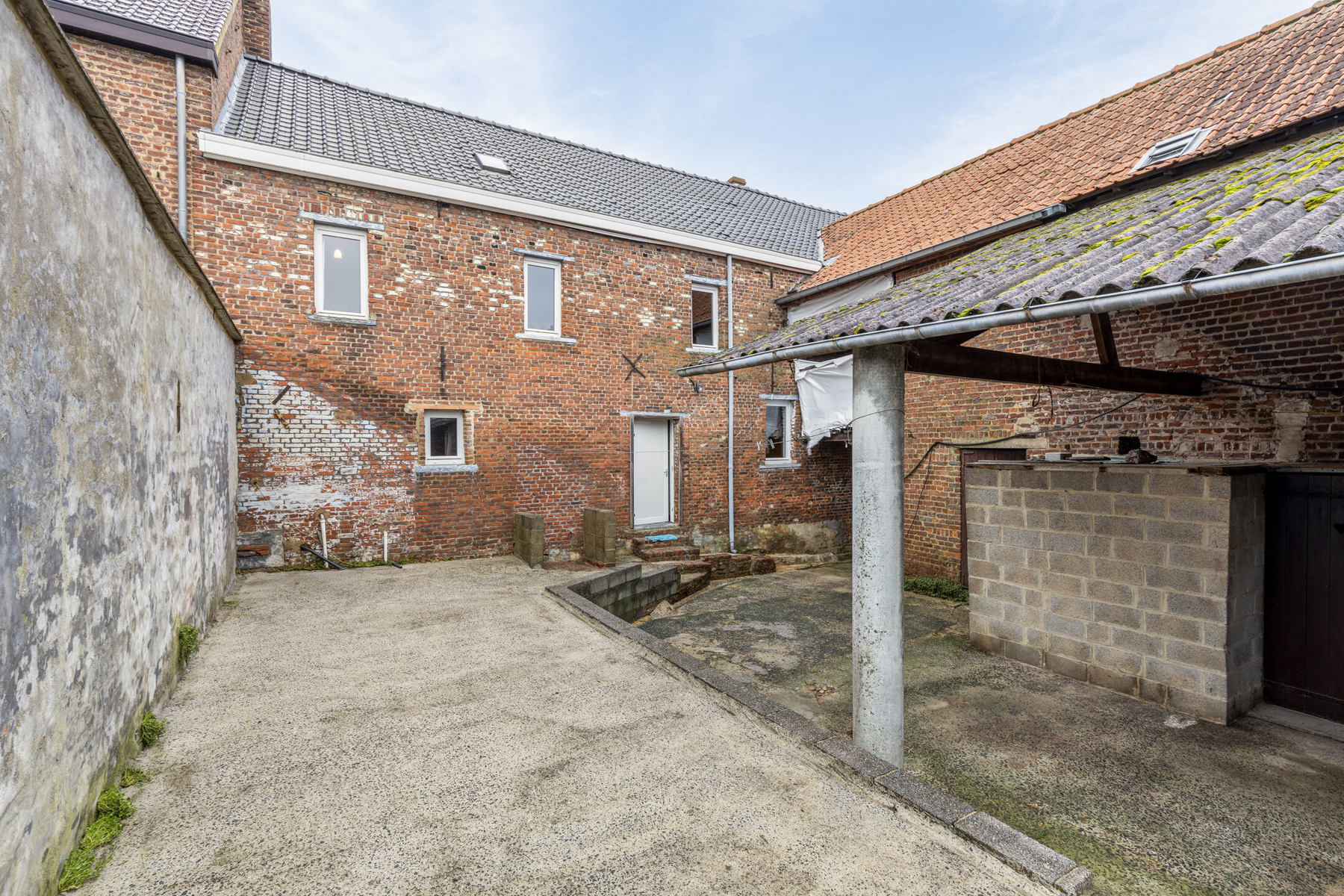 Gunstig gelegen hoevegebouw met veel mogelijkheden - foto 5