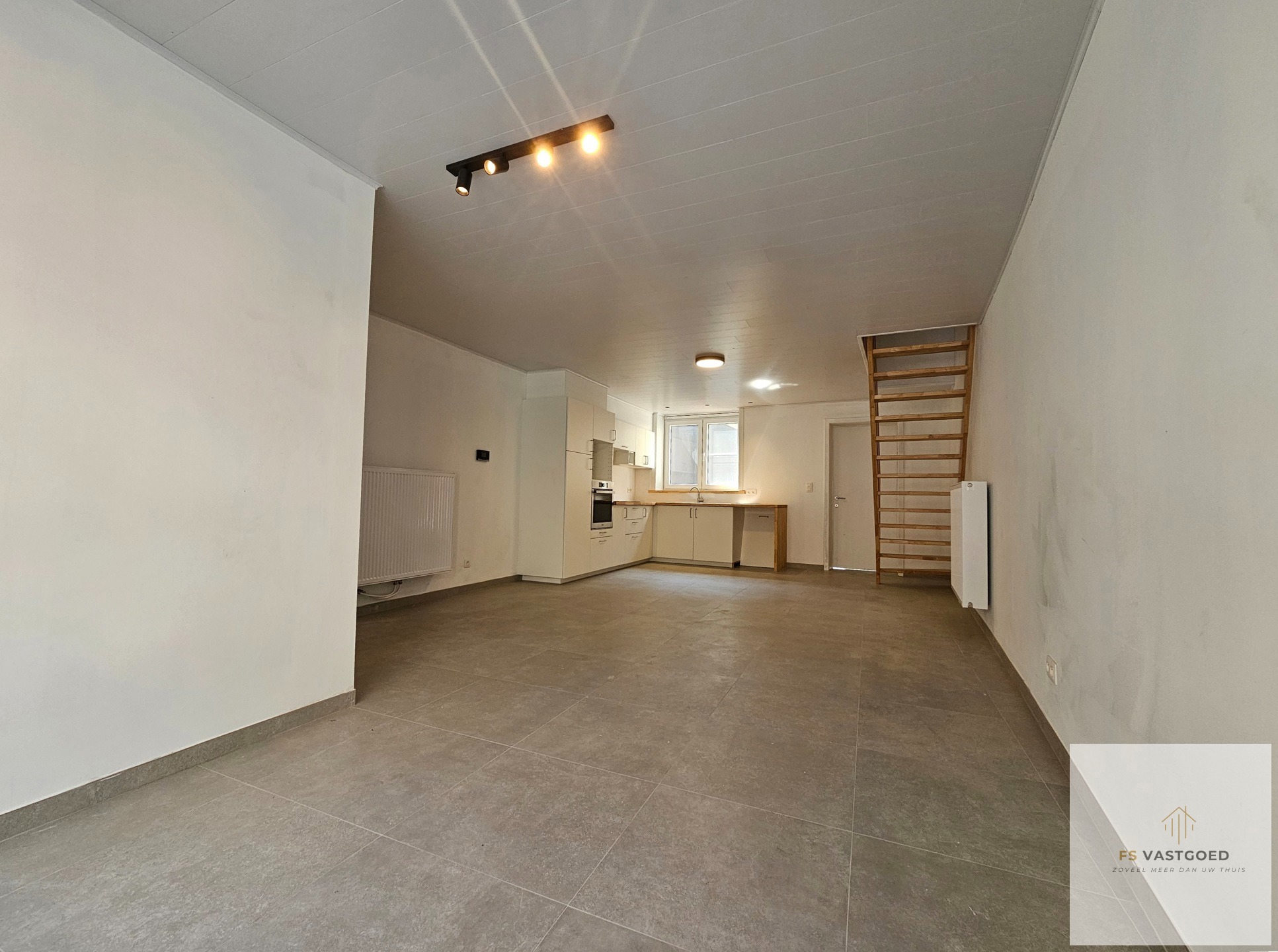 House for rent in Eeklo with 4 bedrooms - photo 4