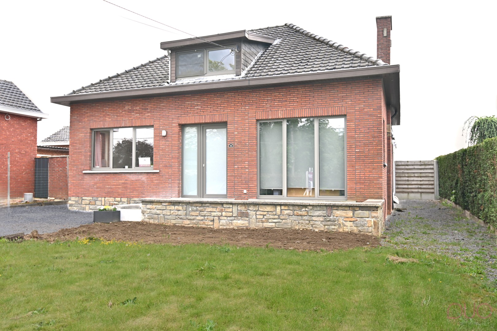 Knappe 2-slaapkamerwoning in de rand van Sint-Truiden - eenvoudig te verbouwen tot 3 slaapkamers - foto 2